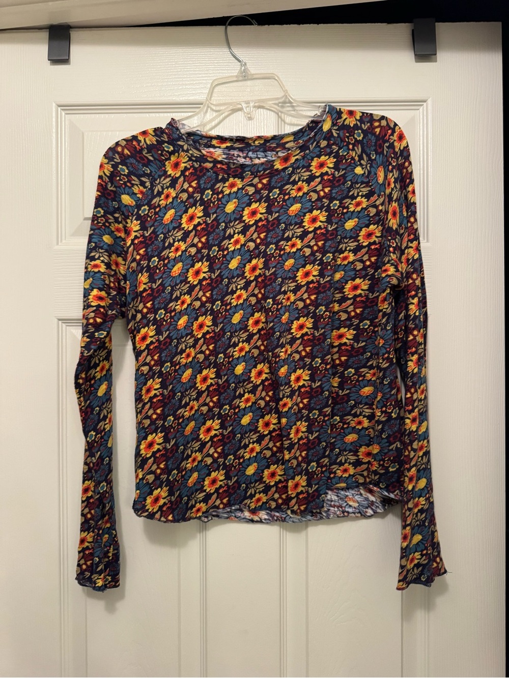 Natural Life Raglan Floral Top